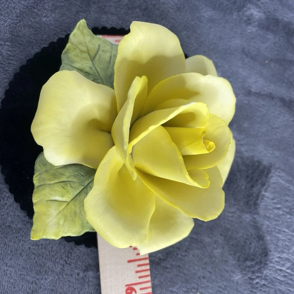 napoleon capodimonte porcelain flower‎ Lg Yellow Rose Made In Italy Vintage Read